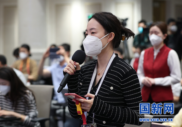 新華社記者提問_large.jpg